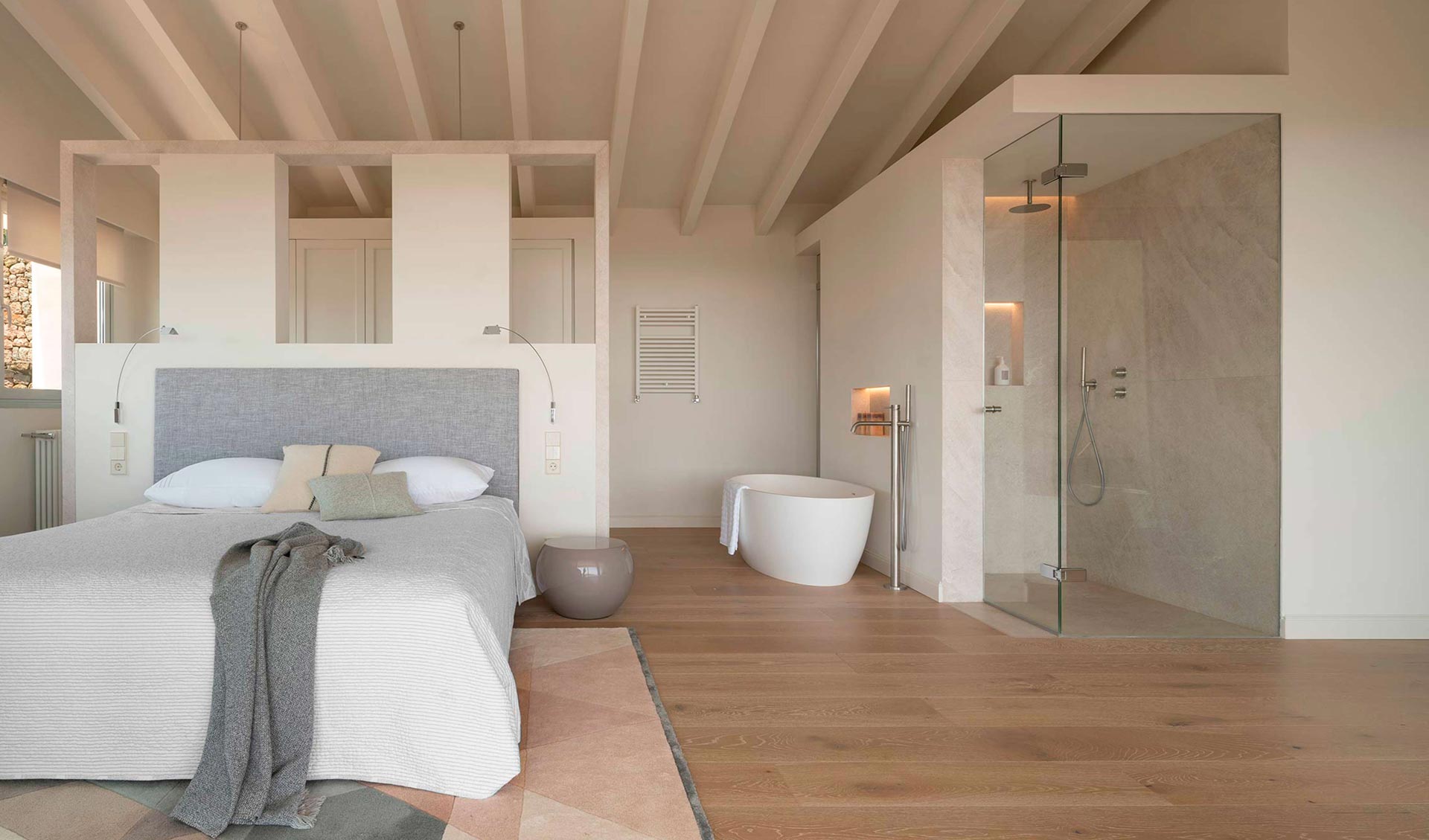 8 Tipps, mit denen Ihr Badezimmer größer wirkt